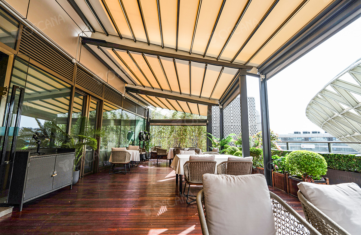 遮阳商业案例：上海爱琴海购物公园